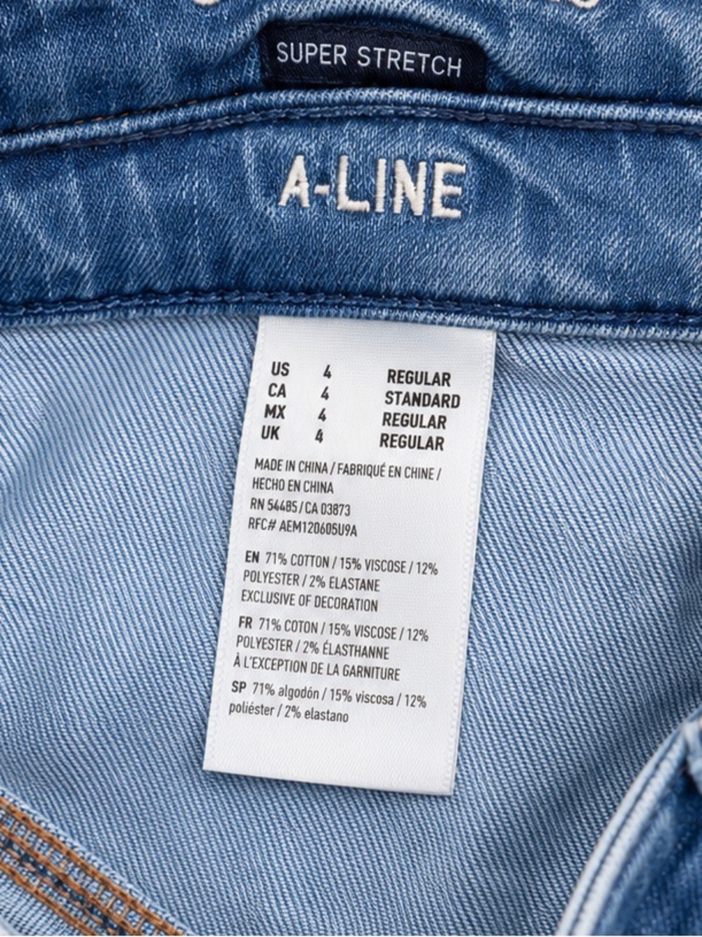 American Eagle Outfitters Light Blue Wide-Leg Jeans - Picture 6 of 6